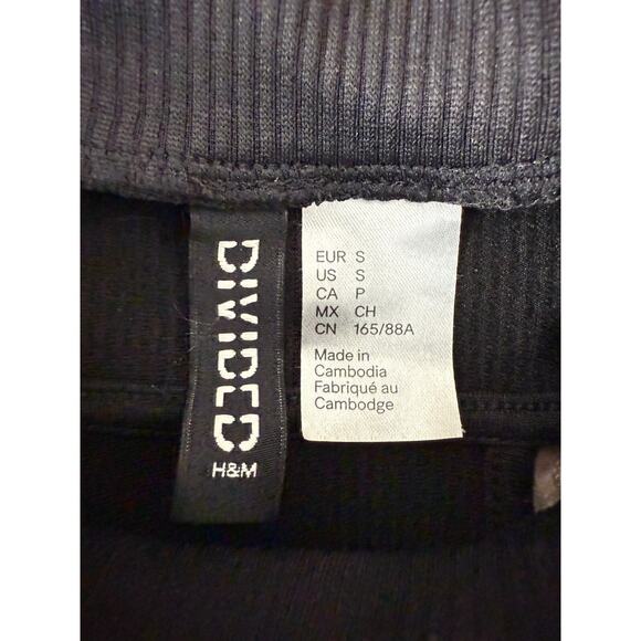 H&M Size S Cutout Crewneck Mini Sheath Dress Black Long Sleeve Pullover - Picture 5 of 8